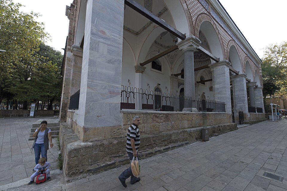 Fayl:Muradiye Mosque 8041.jpg