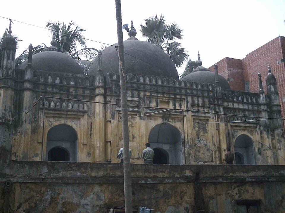 Fayl:Musa Khan's Mosque.jpg