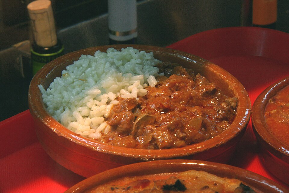 Fayl:Arroz con riñones (Lhardy).jpg