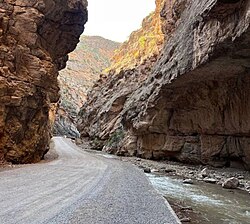 Darband qishlogʻidagi jilgʻa