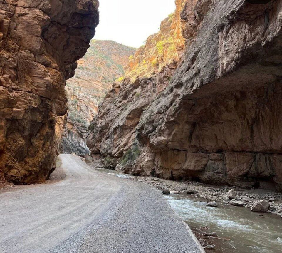 Fayl:Darband qishlog'idagi jilg'a.jpg