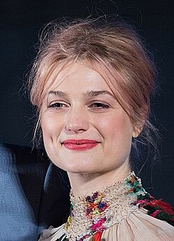 Alison Sudol