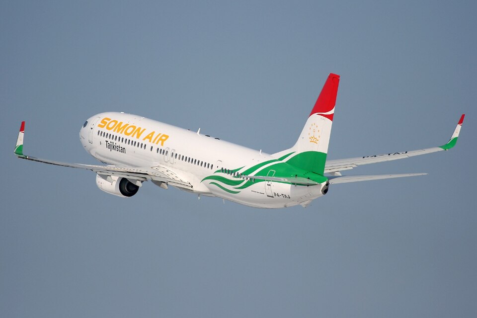 Fayl:Boeing 737-93YER, Somon Air JP7353317.jpg