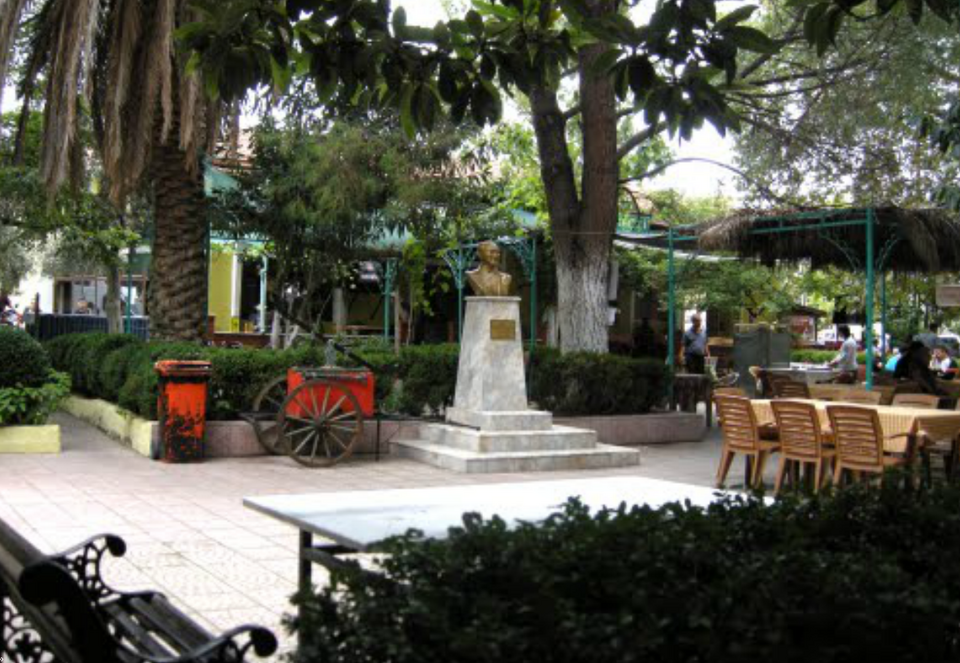 Fayl:Güre, Edremit, Balıkesir, Turkey.png
