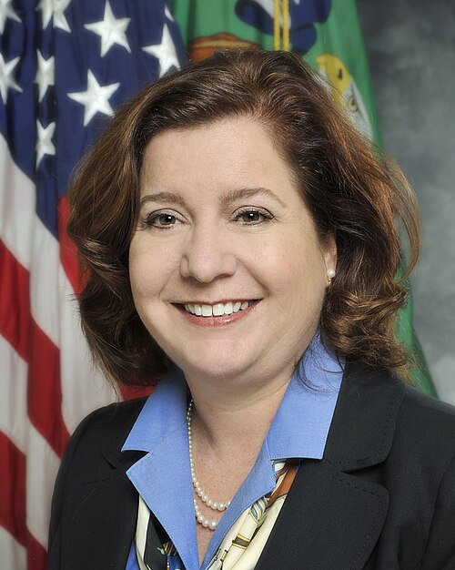 Fayl:Janice Eberly.jpg