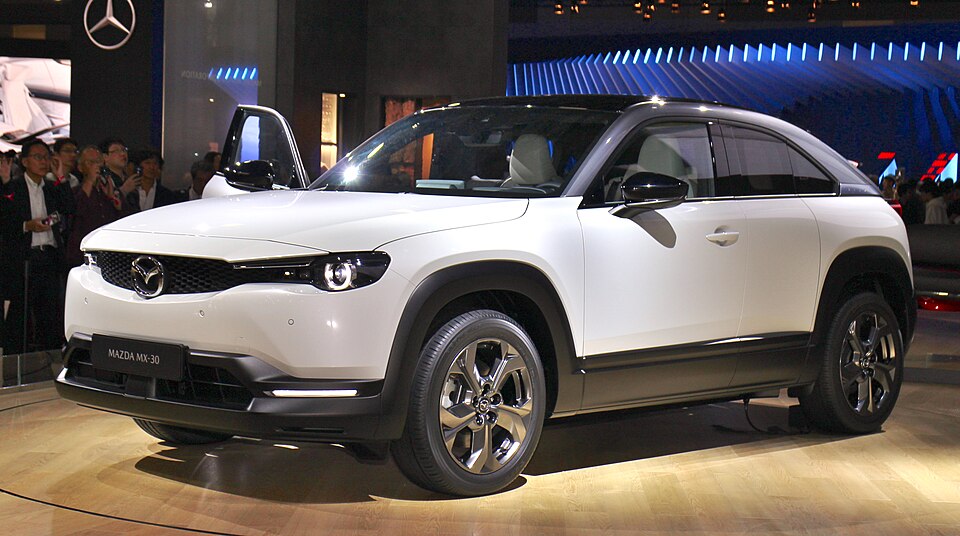 Fayl:Mazda MX-30.jpg