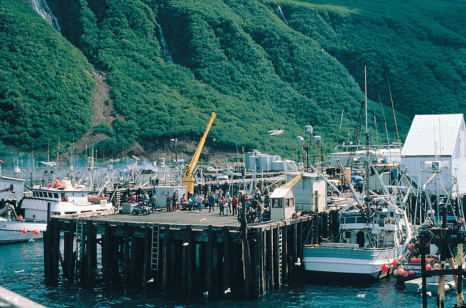 Fayl:ChignikAK FerryDock.jpg