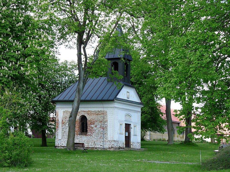 Fayl:Veprova, kaple 02.jpg