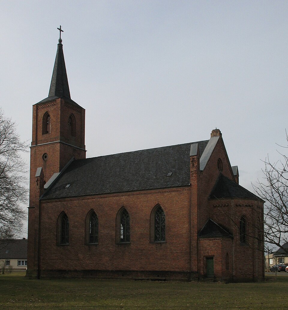 Fayl:Wesendorf church.jpg