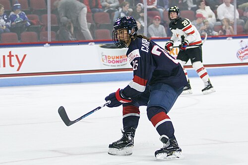Alexandra Carpenter
