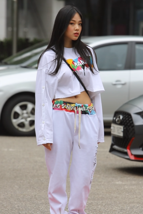Fayl:BIBI 2019 NewsInStar MUSICBANK.png