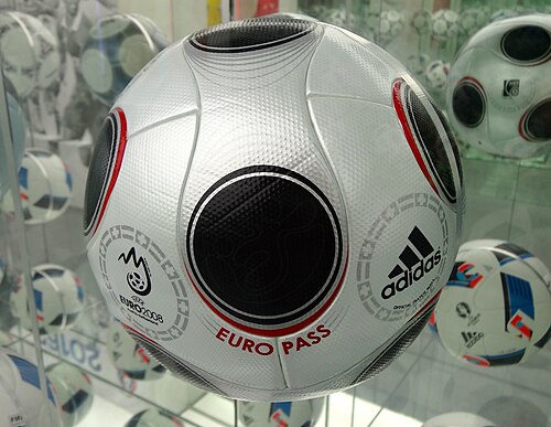 Adidas Europass
