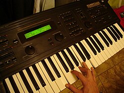 Ensoniq MR-61