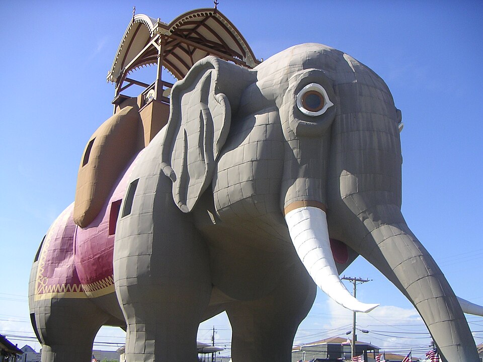 Fayl:Lucy the Elephant.jpg