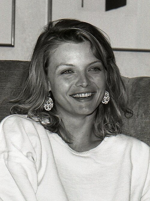 Fayl:Michelle Pfeiffer 01.jpg