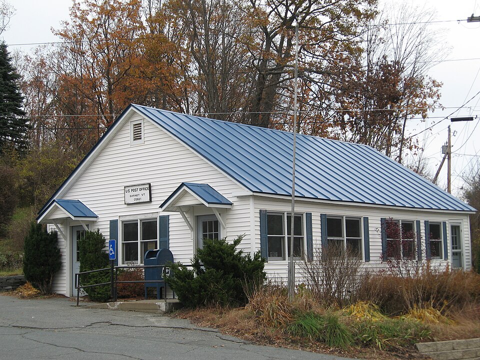Fayl:Barnet VT Post Office.jpg