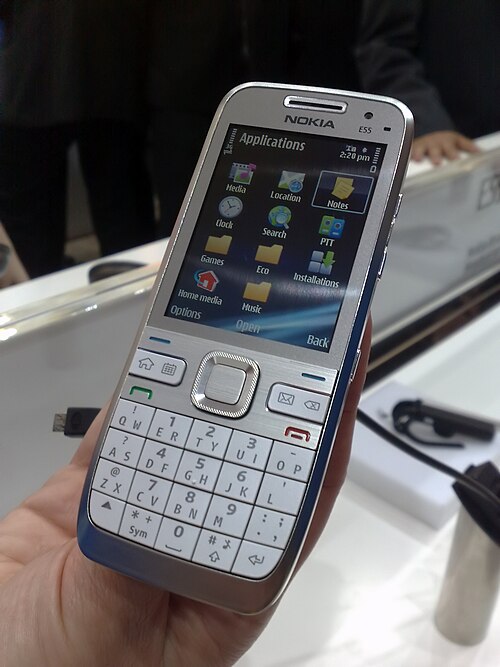 Fayl:Nokia E55 01.jpg