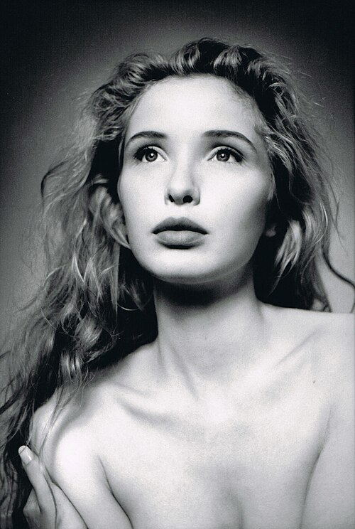 Fayl:Julie Delpy 1991 -a.jpg