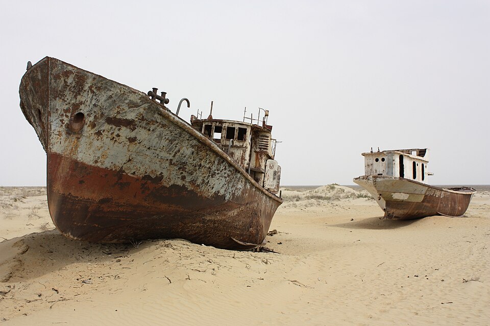Fayl:Moynaq, Aral Sea (6226807306).jpg