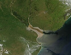 Esturiyaning kosmosdan koʻrinishi.