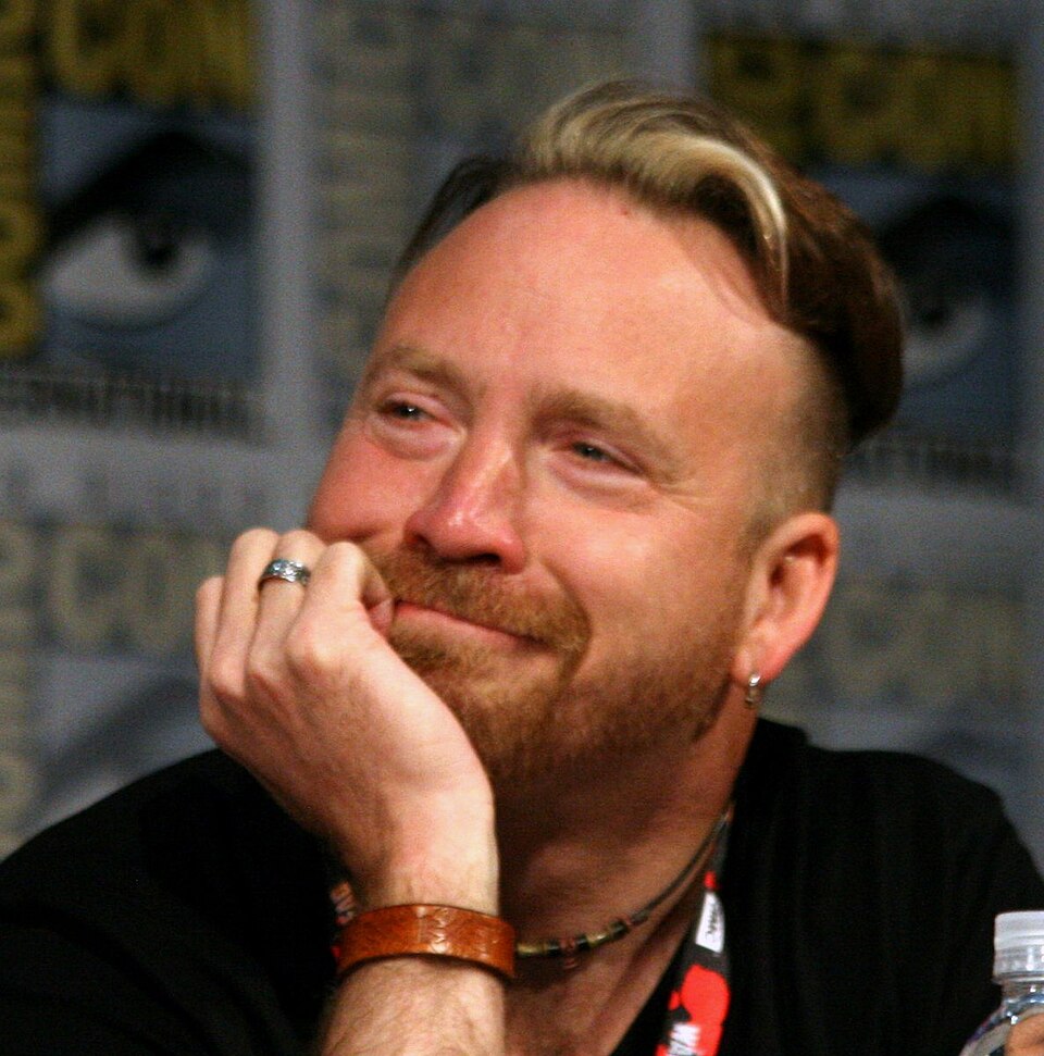 Fayl:Trevor DevallCC2016.jpg