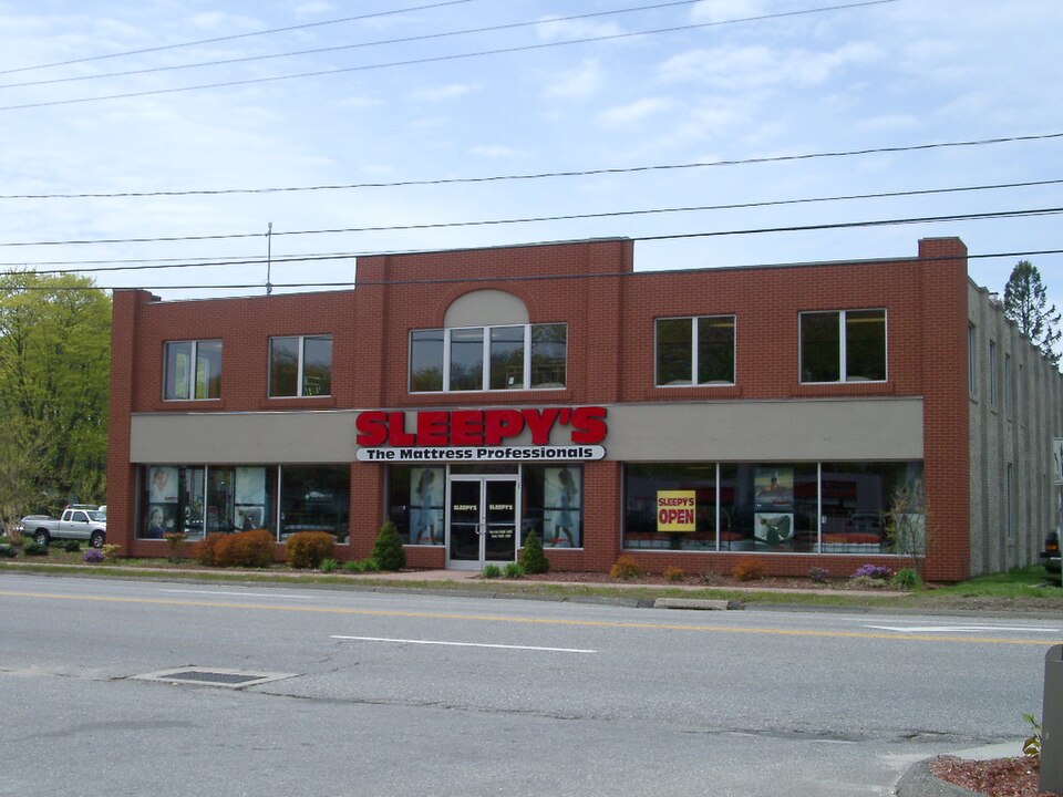 Fayl:Old Saybrook store.JPG
