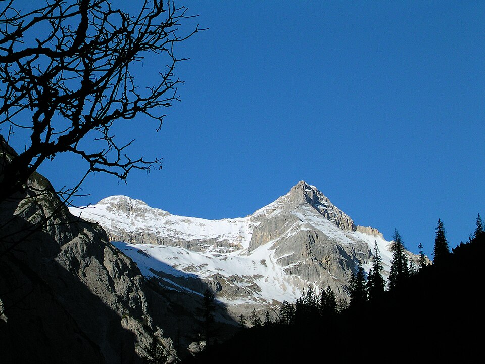 Fayl:Birkkarspitze S.JPG