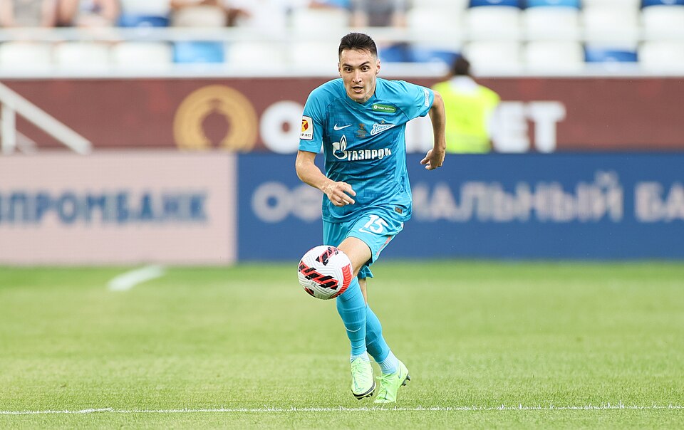 Fayl:Karavayev.jpg