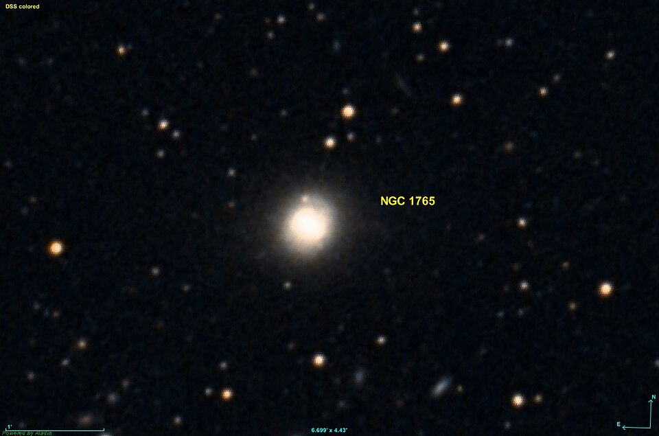Fayl:NGC 1765 DSS.jpg