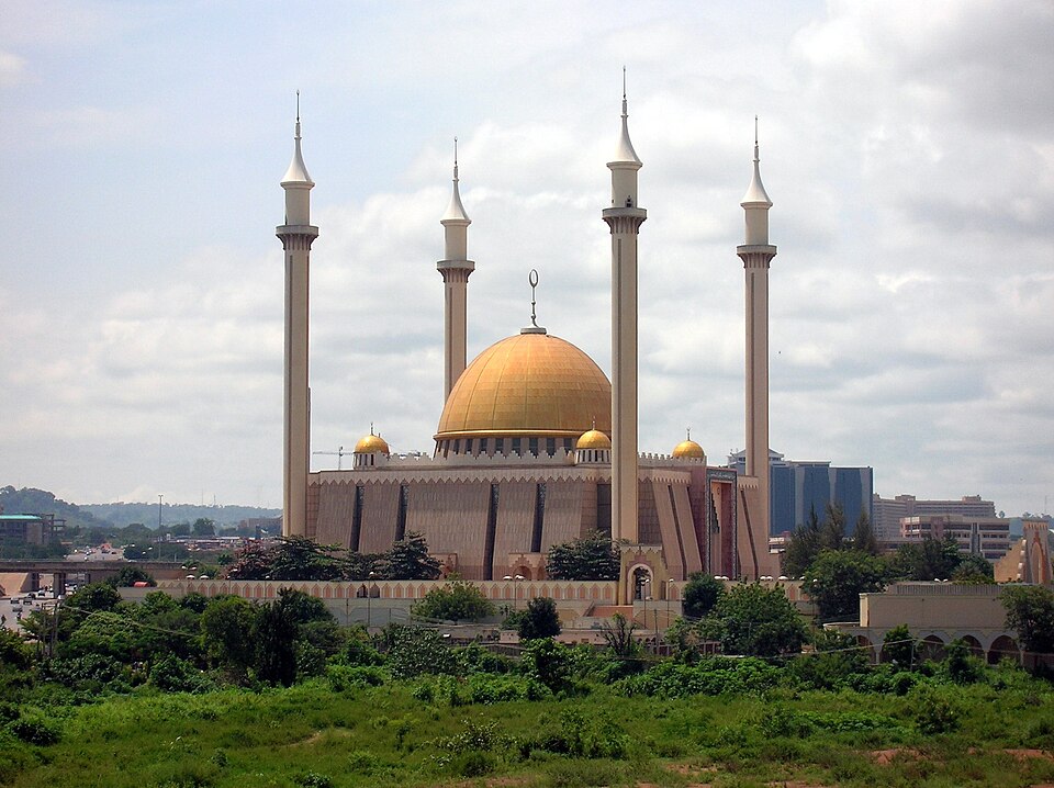 Fayl:AbujaNationalMosque.jpg