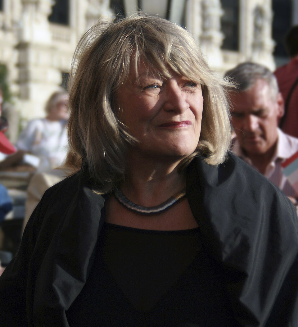 Fayl:Alice Schwarzer, ROMY 2009.jpg