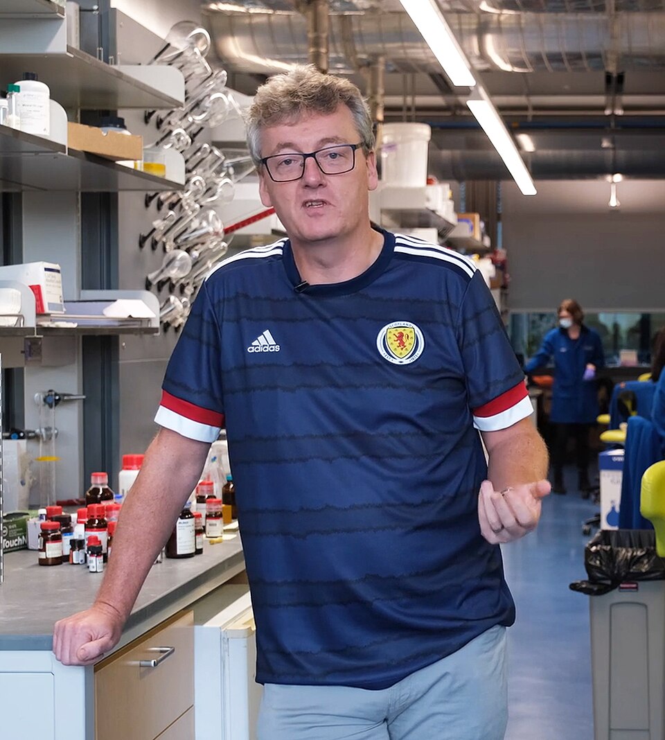 Fayl:David MacMillan.jpg