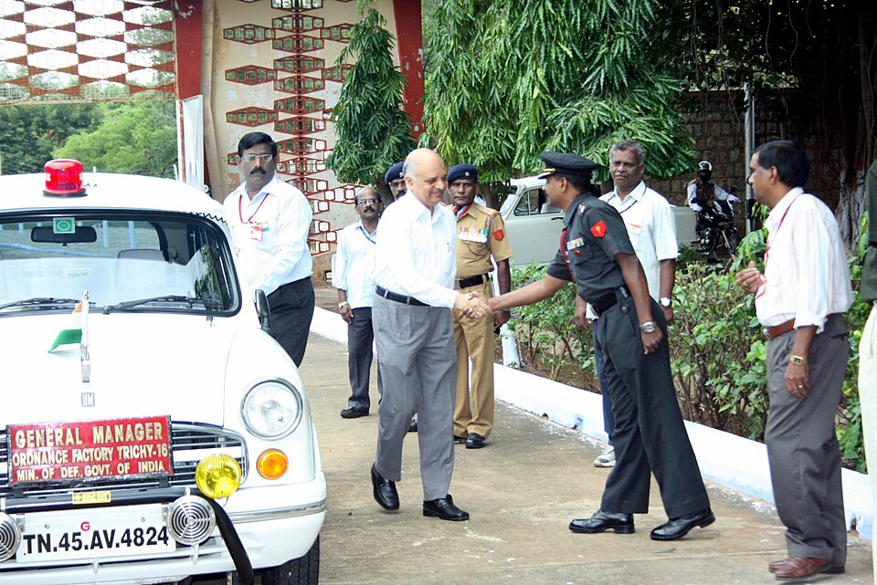 Fayl:Mr. M K Mishra, IOFS.jpg