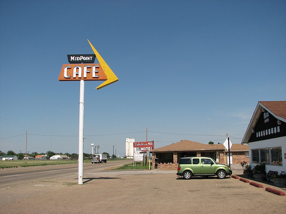 Fayl:US66 midpoint café Adrian TX.jpg