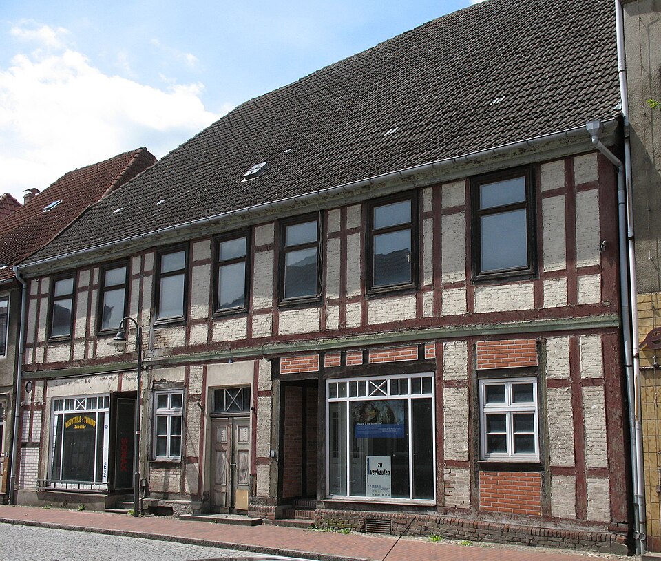 Fayl:Doemitz Torstr 15.jpg