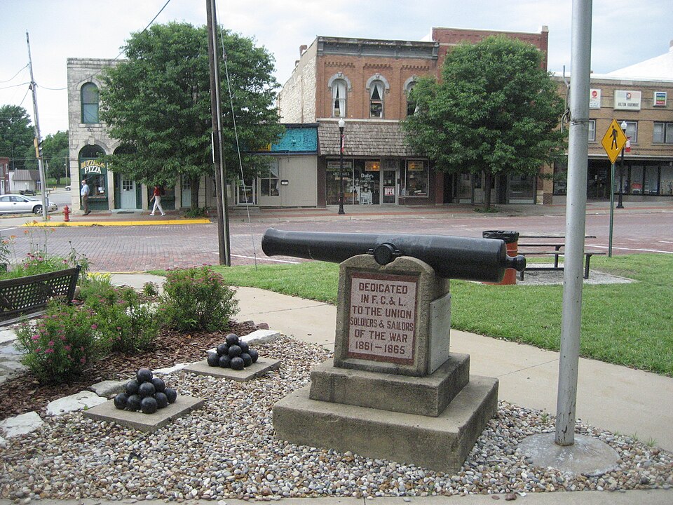 Fayl:Holton KS 2007.JPG