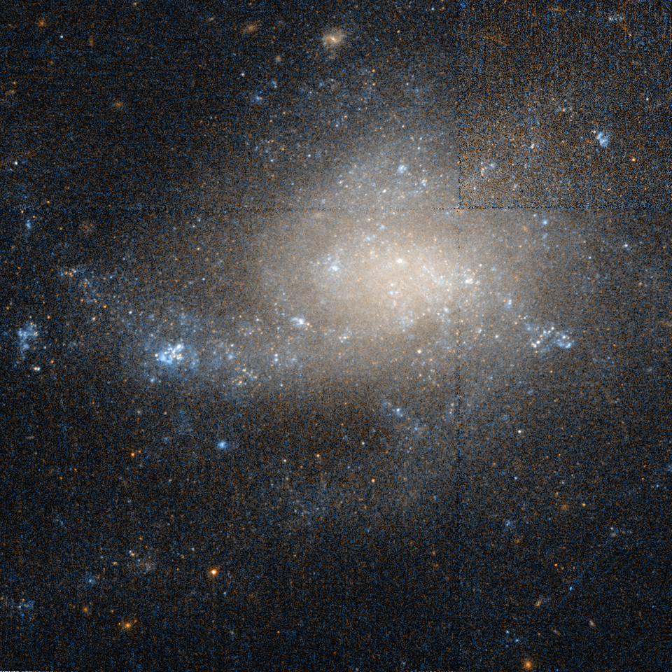 Fayl:NGC 4534 hst 09042 R814B450.png