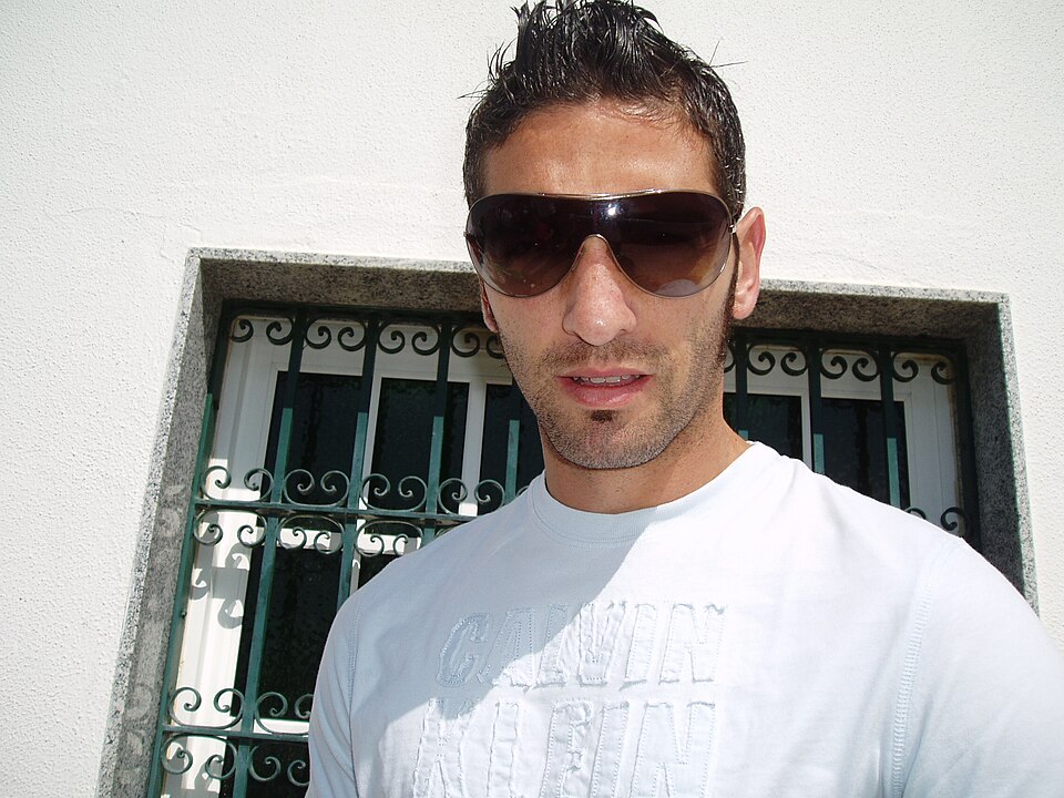 Fayl:Arzu betis.JPG