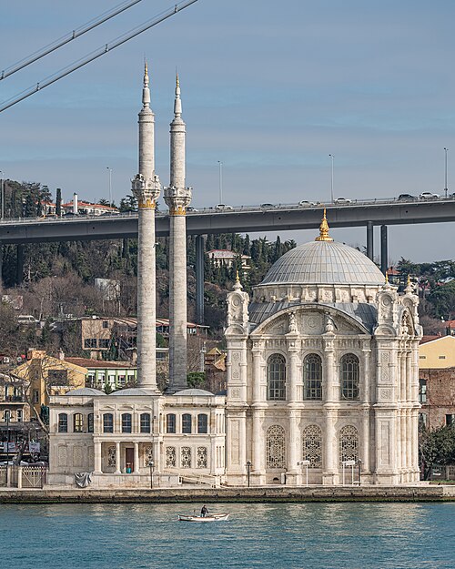 Fayl:Istanbul asv2020-02 img60 Ortaköy Mosque.jpg