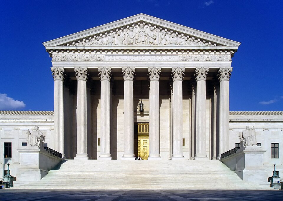 Fayl:USSupremeCourtWestFacade.JPG
