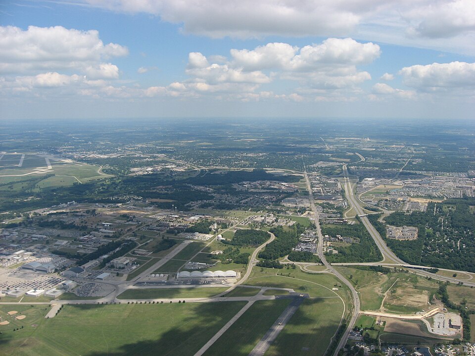 Fayl:Westside Fairborn.jpg