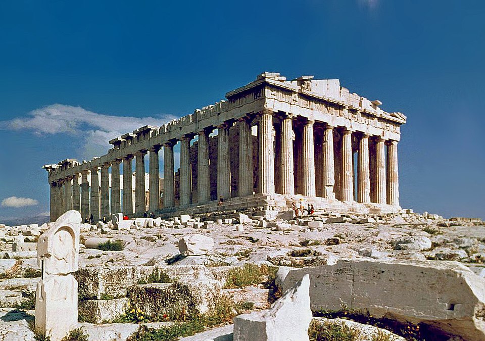 Fayl:The Parthenon in Athens.jpg