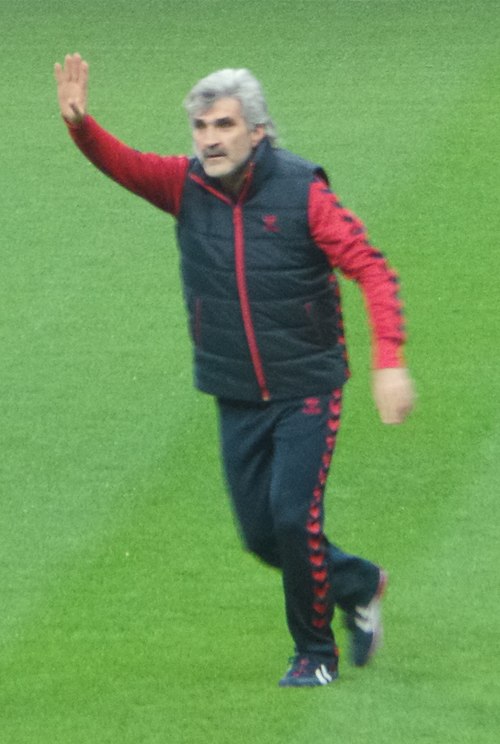 Fayl:Uğur Tütüneker (2).JPG