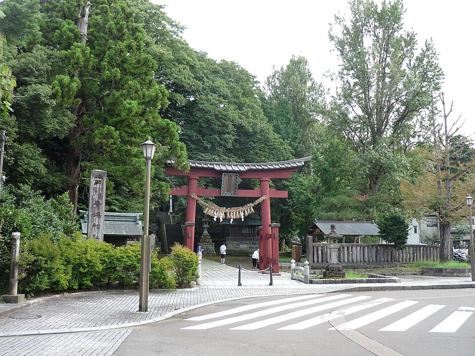 Fayl:Aomi Jinja (Kamo City).jpg