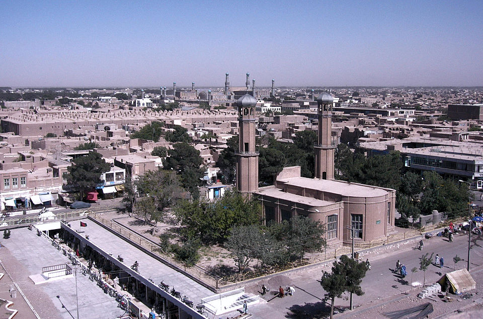Fayl:Herat view mosques.jpg