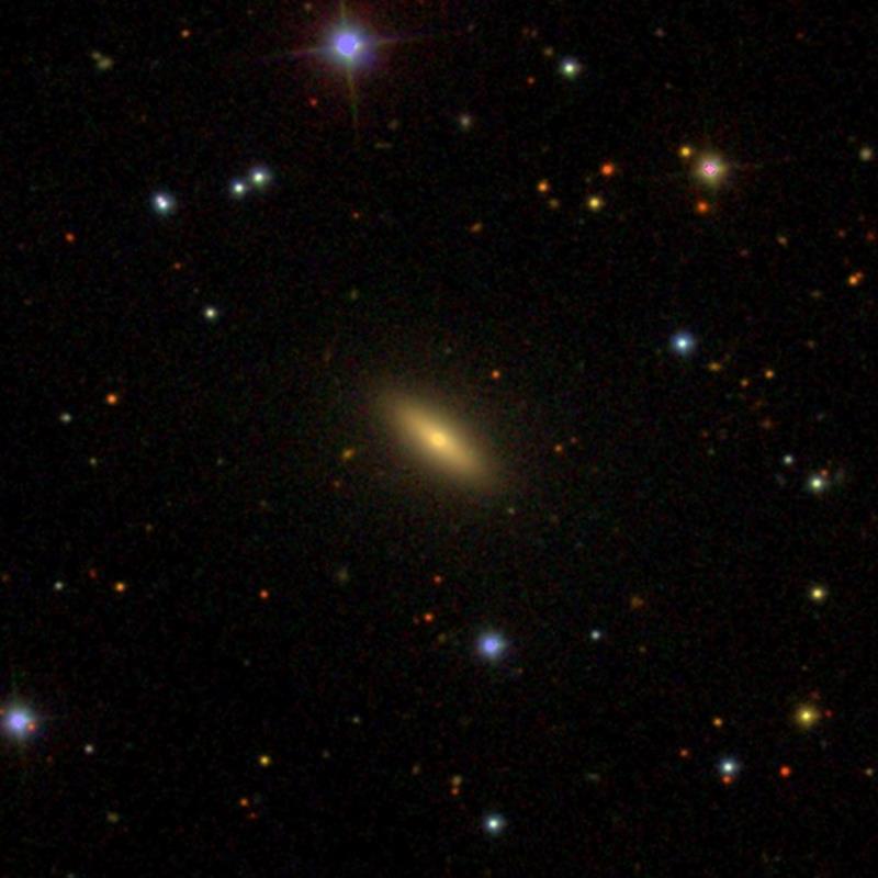 Fayl:IC2205 - SDSS DR14.jpg