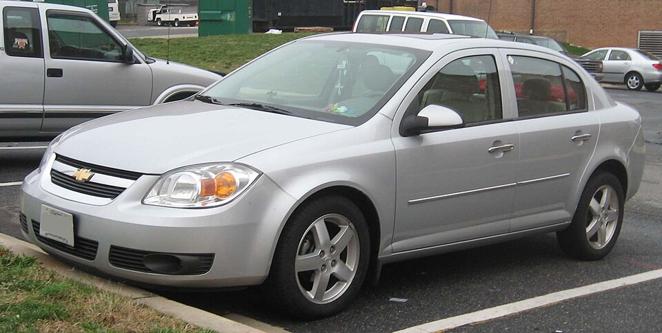 Fayl:Chevrolet Cobalt LTZ sedan.jpg