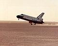STS-37 missiyasining tugashi: Edwards havo kuchlari bazasiga qo'nish.