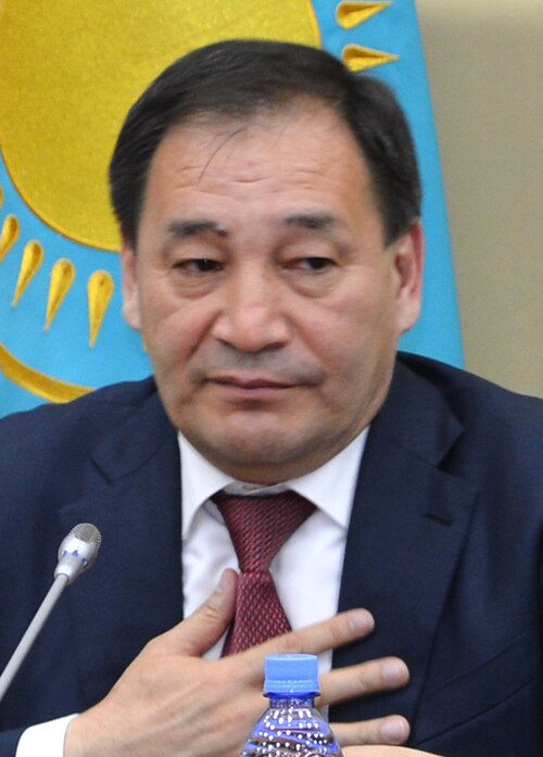 Fayl:Eraly Tugjanov (2016-04-06).jpg