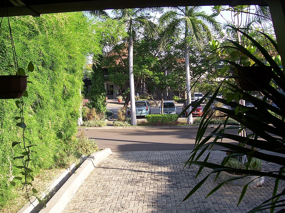 Fayl:Harapan Indah sports club.jpg